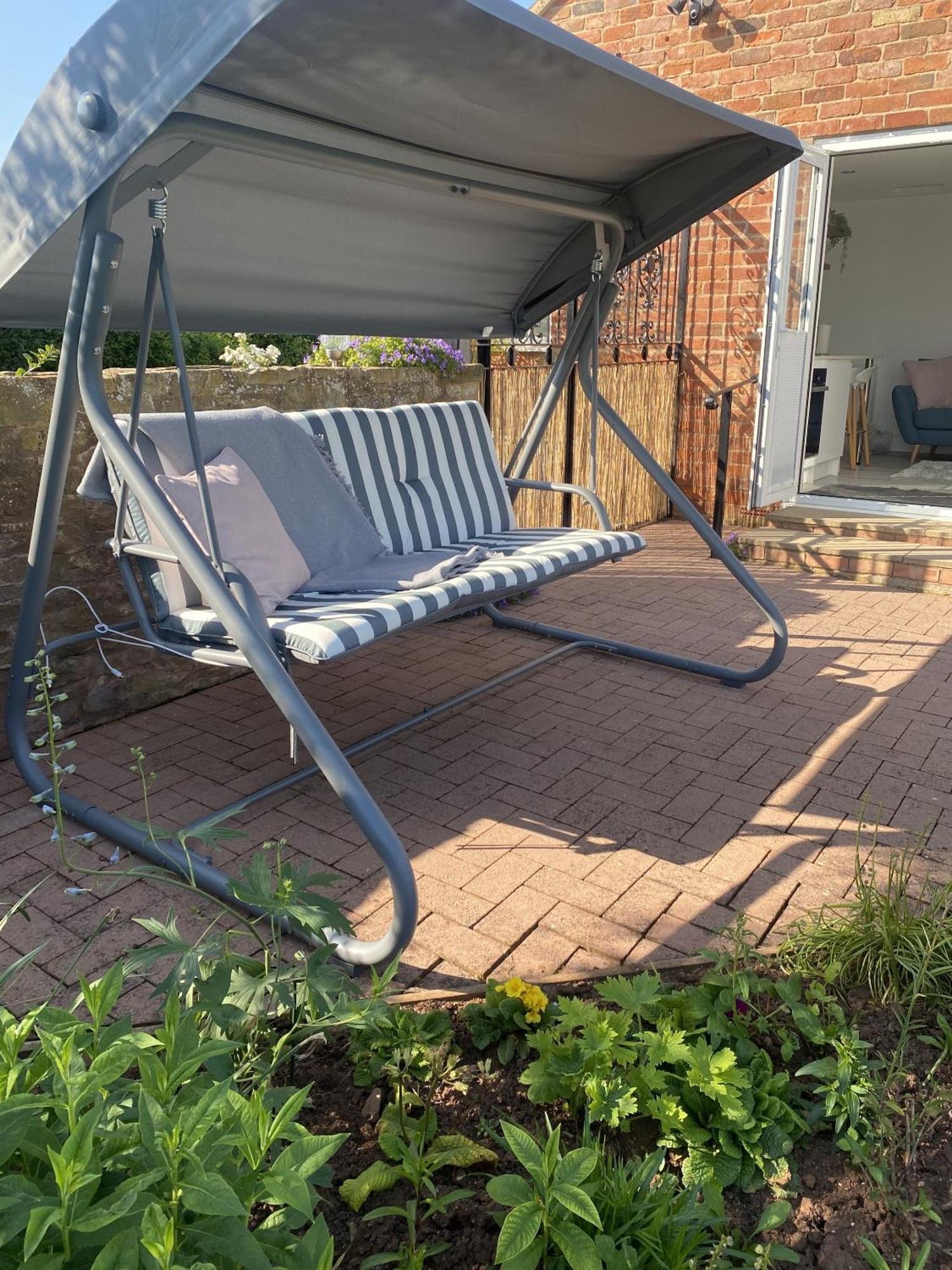 Betula Views Studio Newent Екстериор снимка